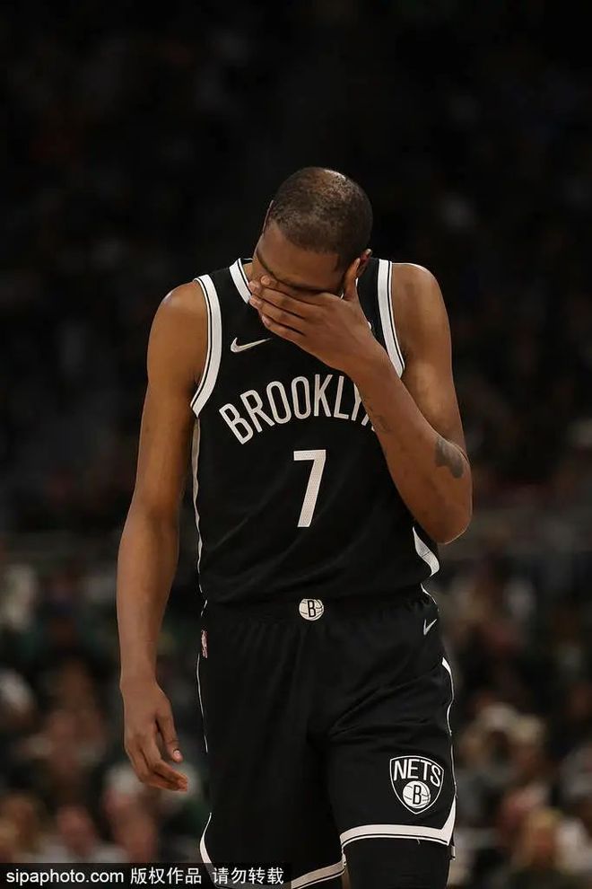 九游游戏中心官网- 雄鹿队送米德尔顿到奇才队 