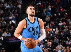 九游体育-离谱！库里怒砍55分丹佛掘金今夜防线松动，波特兰开拓者今晨造点机会的简单介绍